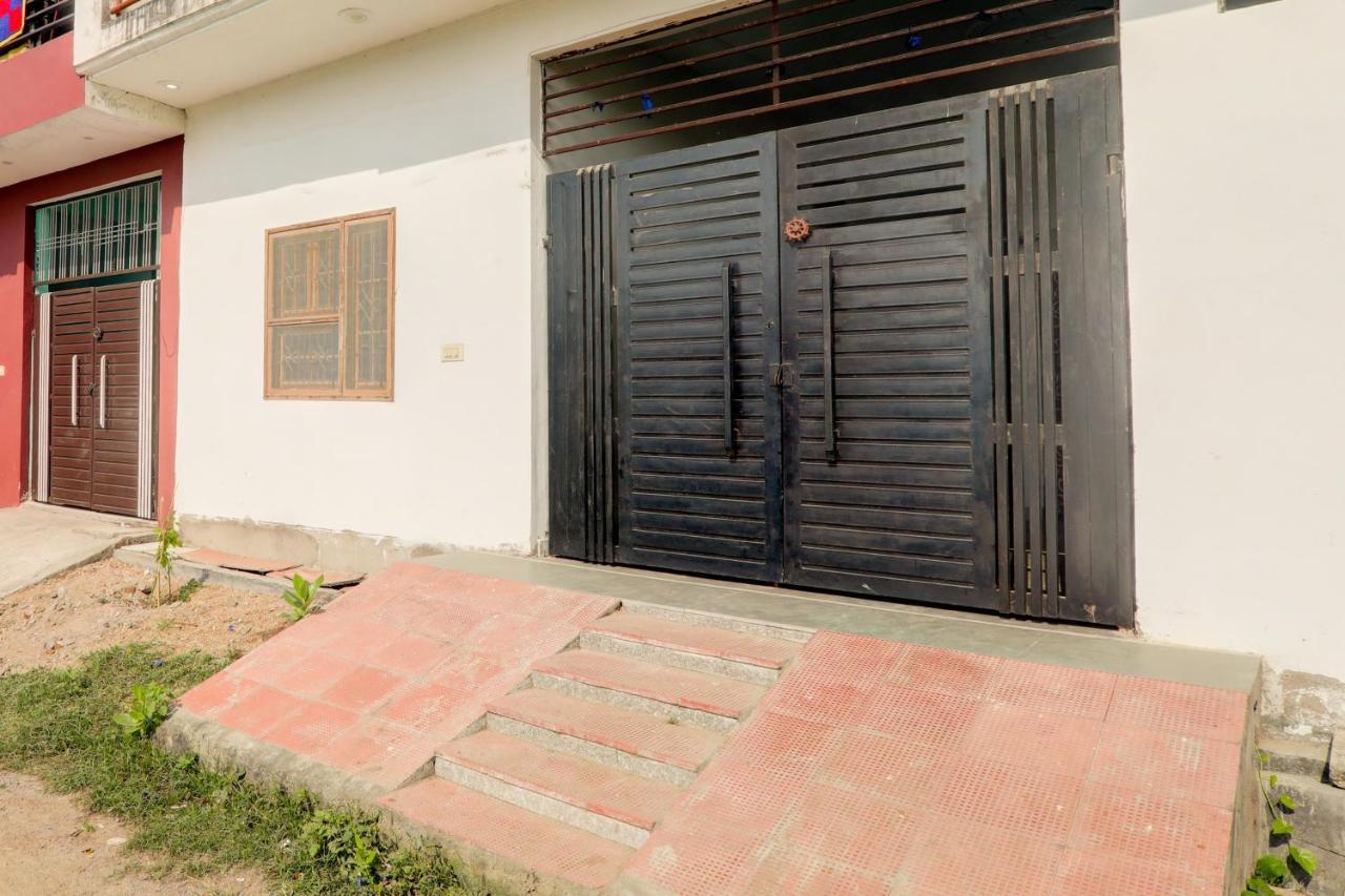 Oyo Flagship Shine Hotel Chinhat Exterior foto