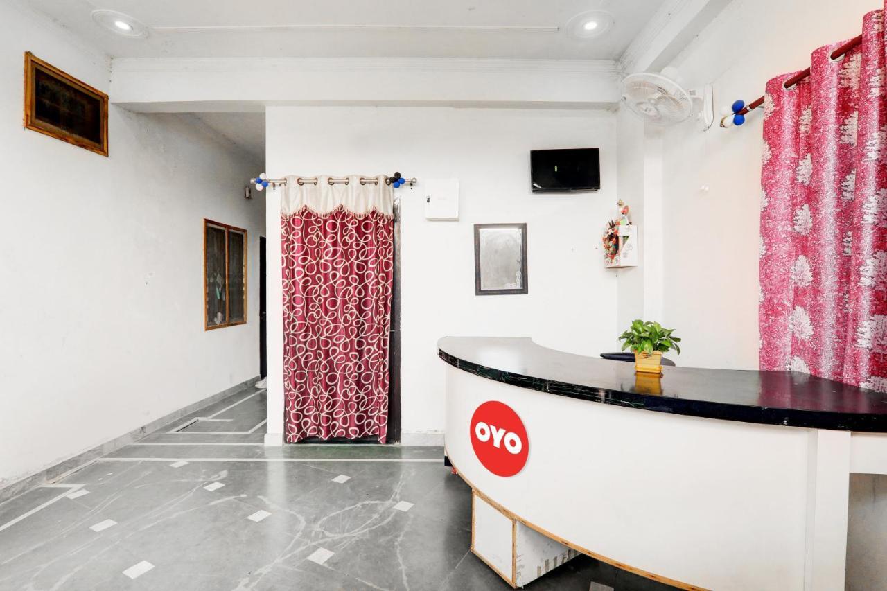 Oyo Flagship Shine Hotel Chinhat Exterior foto