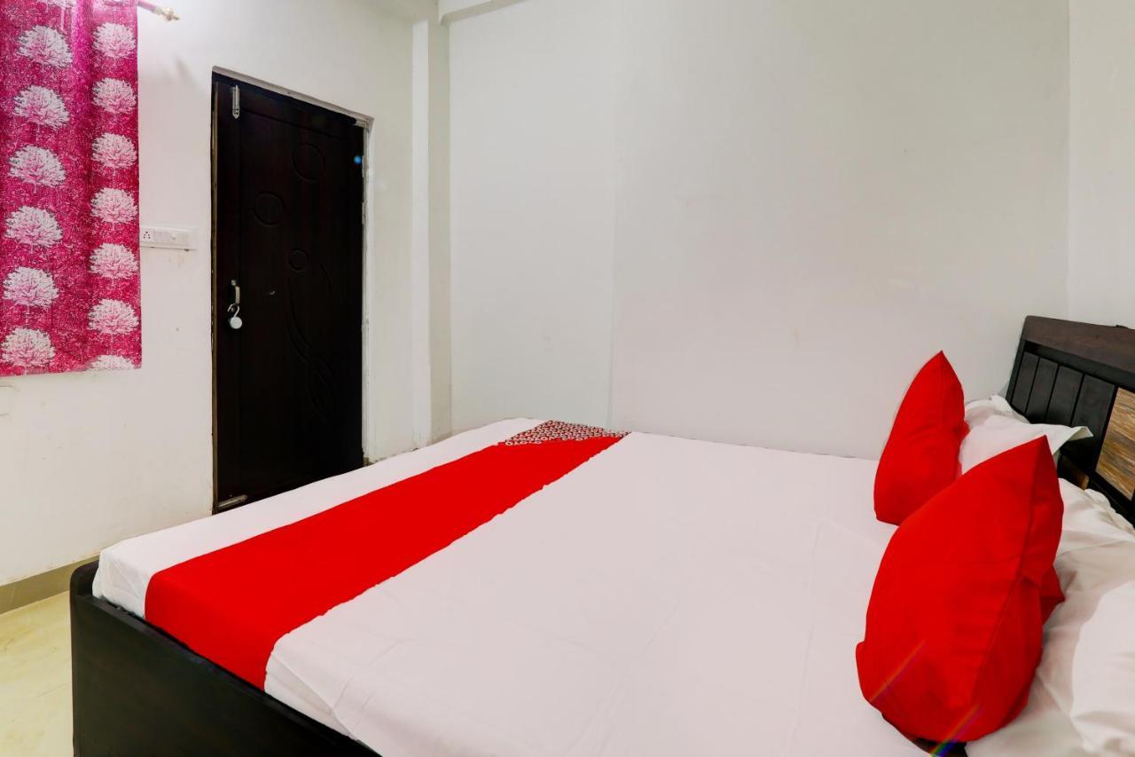 Oyo Flagship Shine Hotel Chinhat Exterior foto